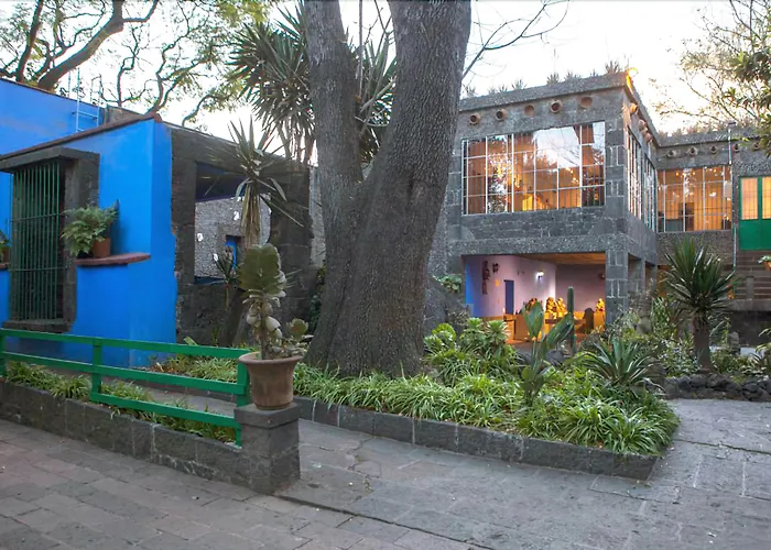 Hotel Del Carmen, Coyoacán 3*