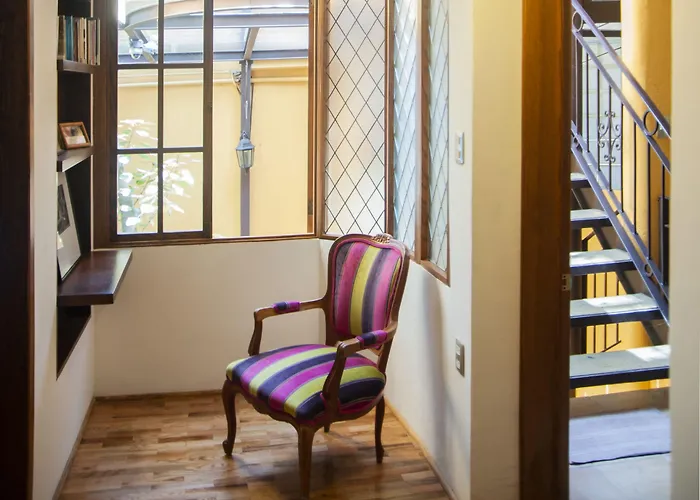 Del Carmen, Coyoacán Hotel